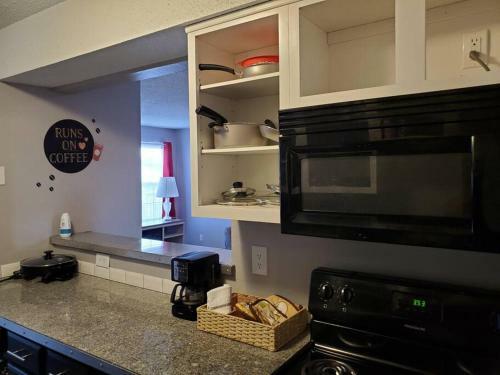 Apartamento 5 Min Walk 2 Memorial Staudim Over 1000 Sq Ft