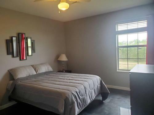 Apartamento 5 Min Walk 2 Memorial Staudim Over 1000 Sq Ft