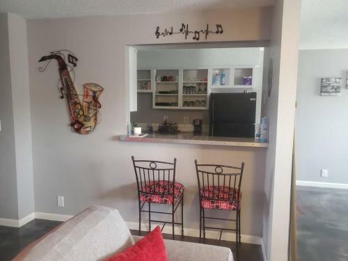 Apartamento 5 Min Walk 2 Memorial Staudim Over 1000 Sq Ft