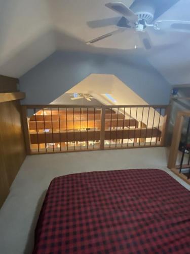 Villa Newly Remodeled Riverfront Cabin In Crane Country