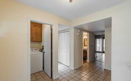 Private Room In Popular Millard Area West Omaha