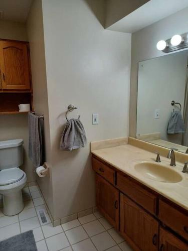 Private Room In Popular Millard Area West Omaha