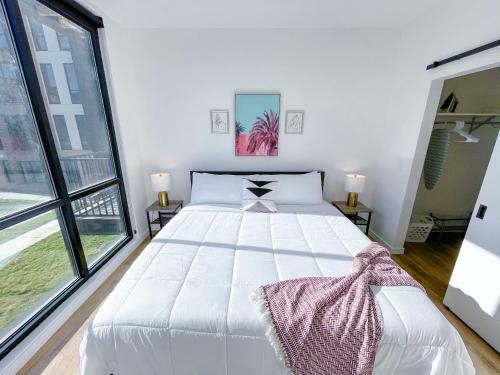 Bright 1bd/1ba Downtown Omaha Apartments