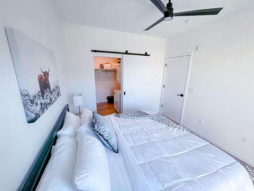 Bright 1bd/1ba Downtown Omaha Apartments