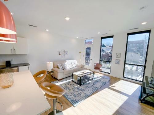 Bright 1bd/1ba Downtown Omaha Apartments