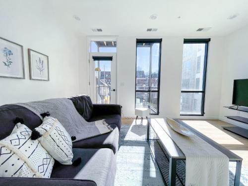 Bright 1bd/1ba Downtown Omaha Apartments