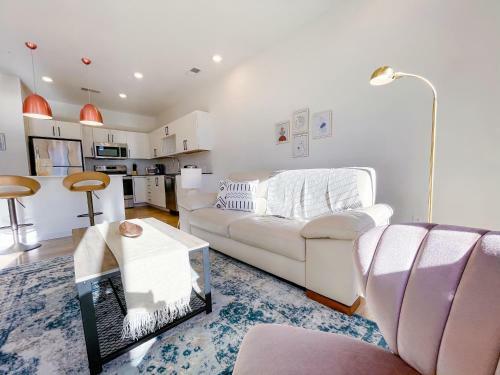 Bright 1bd/1ba Downtown Omaha Apartments
