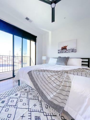 Bright 1bd/1ba Downtown Omaha Apartments