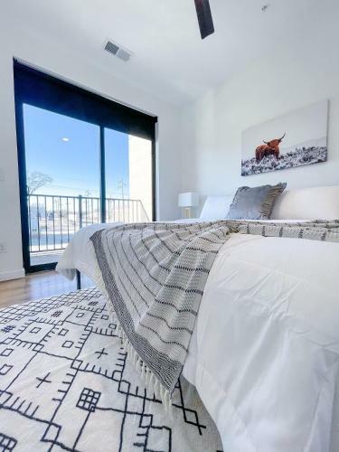 Bright 1bd/1ba Downtown Omaha Apartments