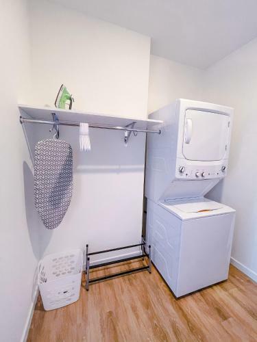 Bright 1bd/1ba Downtown Omaha Apartments