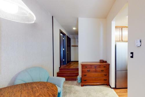 Tahome & Tahoe Place