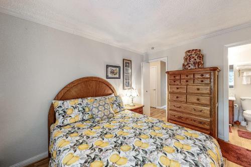 Tahome & Tahoe Place