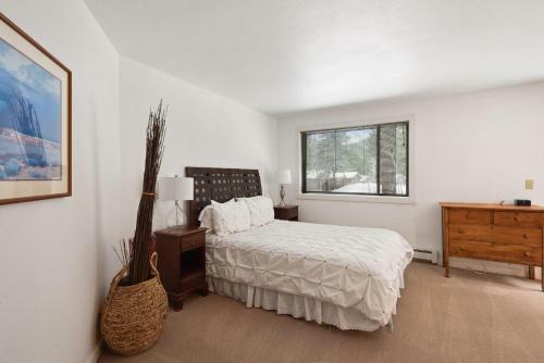 Incline Village Manor