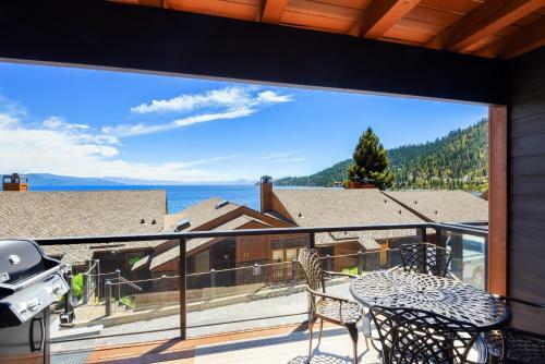 Lakeshore Terrace Delight
