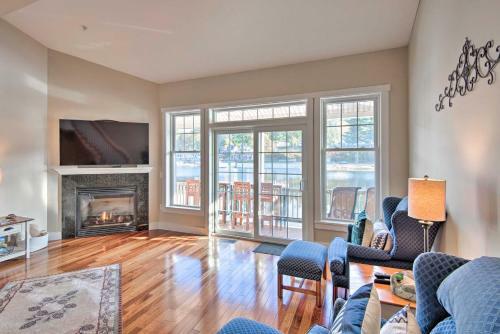 Apartamento Waterfront Getaway With Boat Slip On Alton Bay!