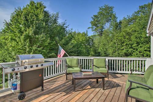Deluxe North Conway Home With Game Room And Fire Pit!