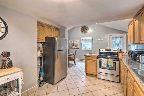 Sawyer Lake Retreat With Decks - Walk To Beach!