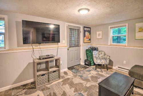 Sawyer Lake Retreat With Decks - Walk To Beach!