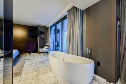 Apartamento Stripviewsuites Two-bedroom Conjoined Suite At Palms Place