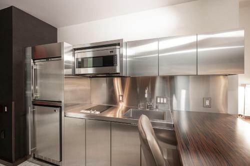 Apartamento Stripviewsuites Two-bedroom Conjoined Suite At Palms Place