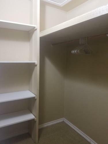 Very Private, Gated, Huge Floorplan, Wifi, Washer&dryer