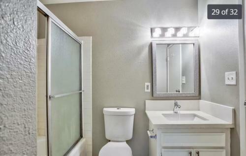 Villa 2 Bedrooms, 2 Bathrooms, Whole House, Two Floors