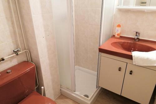 Apartamento Nice Renovated Studio Tram C And A #j7