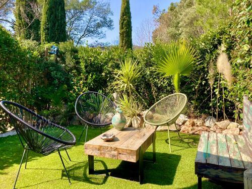 Les Restanques Maison 3 Chambres Pin�de
