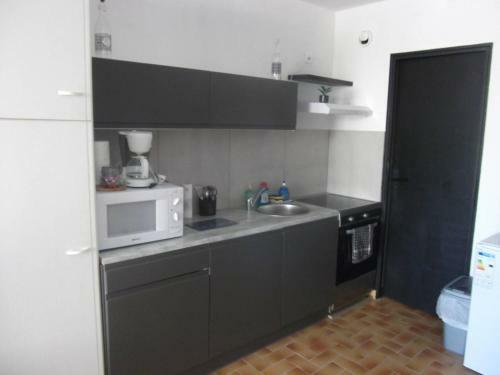 Apartamento Studio Sur Le Port, Climatisation, Wifi, Piscine, Lave-linge