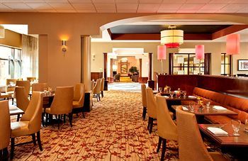Hotel Sheraton Suites Old Town Alexandria