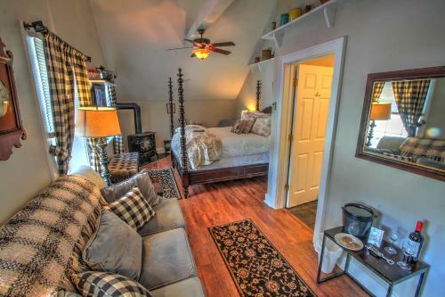 Phineas Swann Bed & Breakfast Inn
