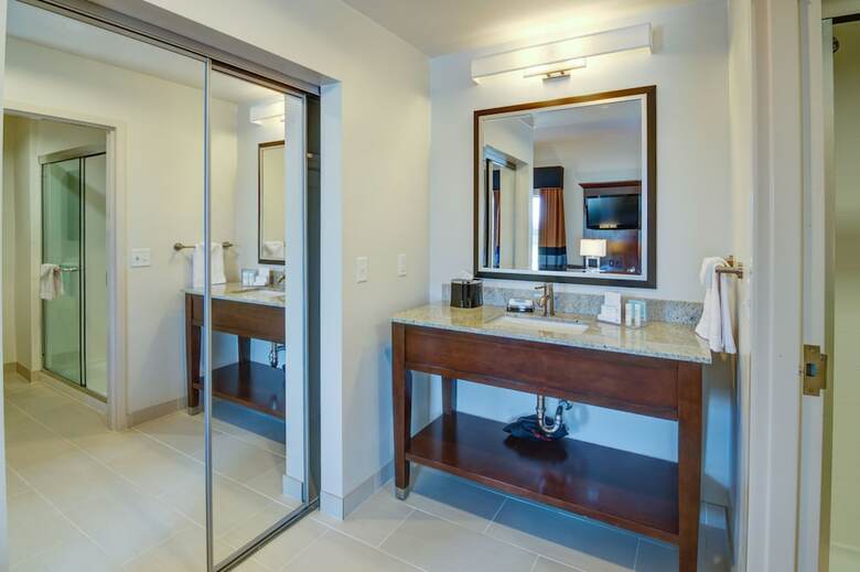 Hotel Hampton Inn And Suites Trophy Club