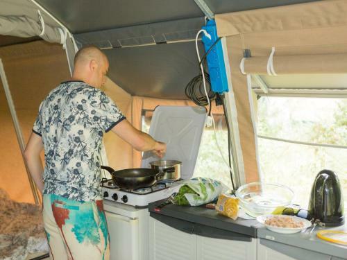 Country Camp Camping Domaine Des Messires
