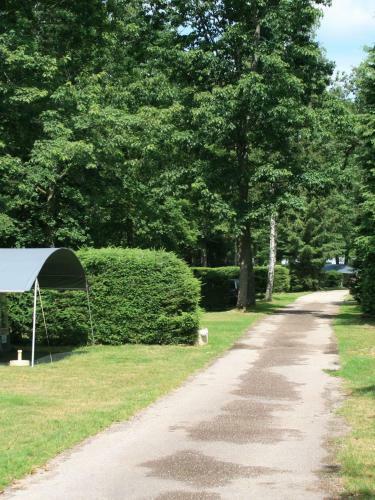 Country Camp Camping Domaine Des Messires