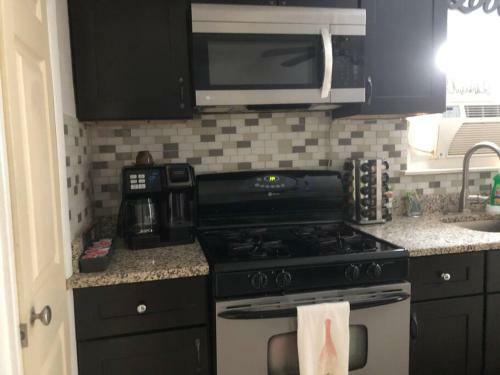Apartamento Updated 2br 1bath Parking /close To Everything