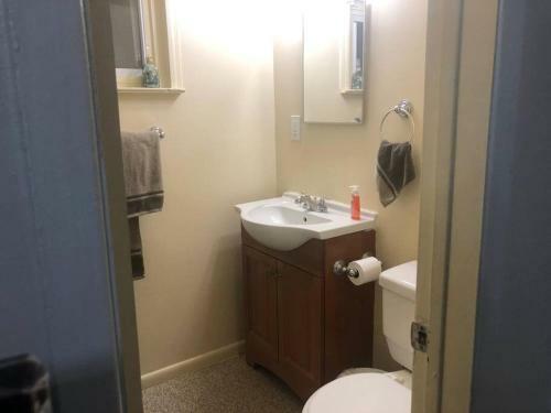 Apartamento Updated 2br 1bath Parking /close To Everything