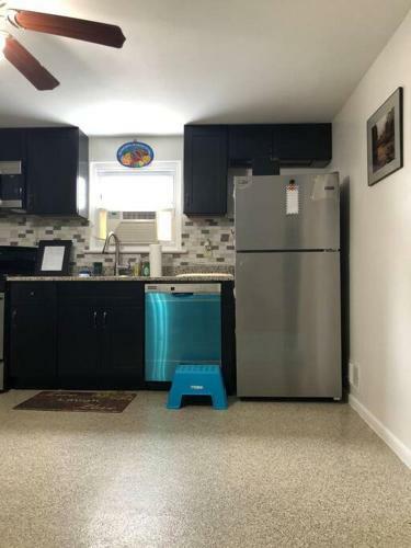 Apartamento Updated 2br 1bath Parking /close To Everything