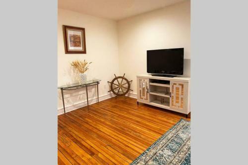 New! Stunning Sea Bright Home, 1 Block To Beach!