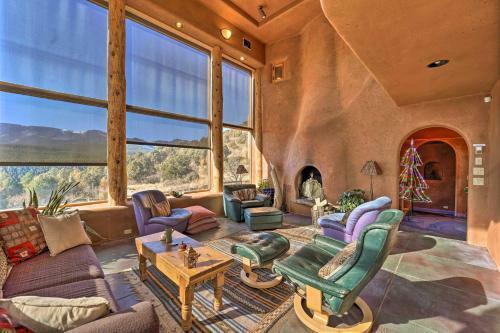 Peaceful New Mexico Retreat With Panoramic Mtn Views