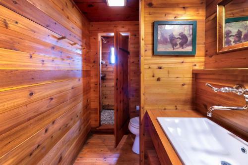 Corkins Lodge