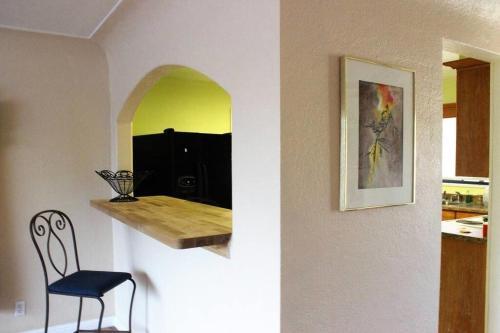 Northeast Heights Home On The Bike Path