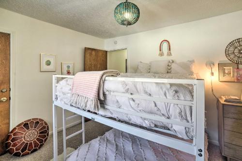 Apartamento Skye Retreat Red River Condo Near Skiing!