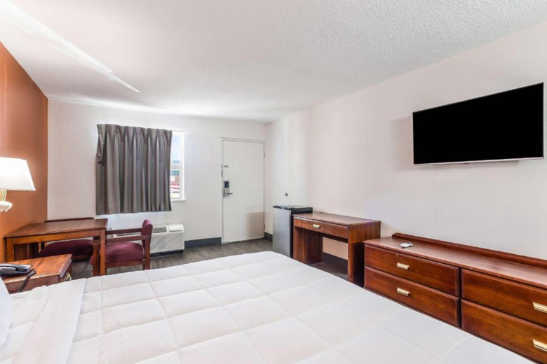 Motel Knights Inn Jacksboro