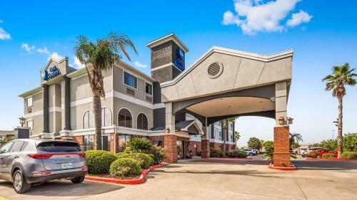 Hotel Best Western Mainland Inn & Suites