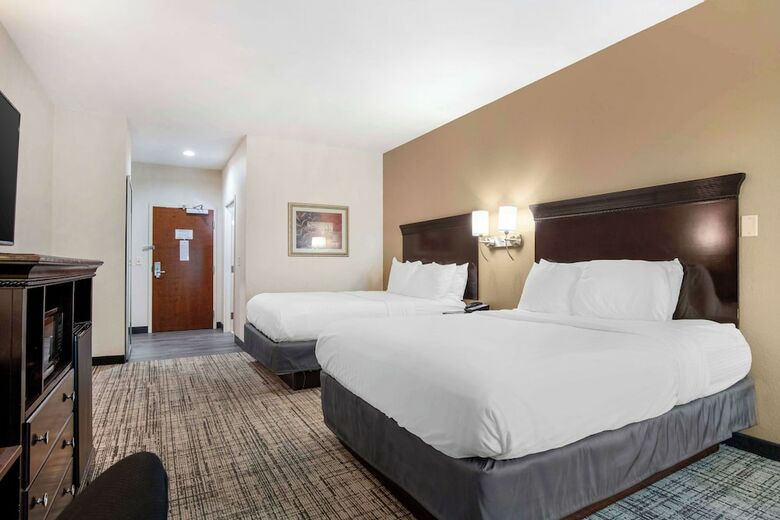 Hotel Best Western Plus Piedmont Inn And Suites