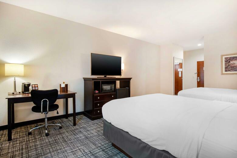 Hotel Best Western Plus Piedmont Inn And Suites