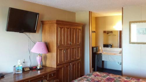 Motel Carefree Inn Flatonia