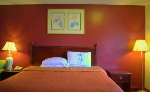 Motel Somerville Inn And Suites