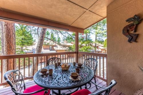 Pinon Park A10, 3 Brs, Deck, Hot Tub, Wifi, Sleeps 8