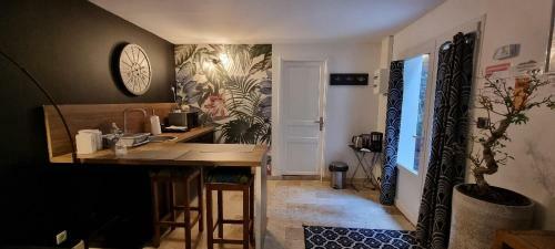 Apartamento Le Patio / Les Suites Romantiques Du Grenier � Sel